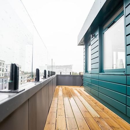 Luxe & Stylish 1 & 2 Bed Flats Near Heathrow, Legoland, & Windsor Слау Екстер'єр фото